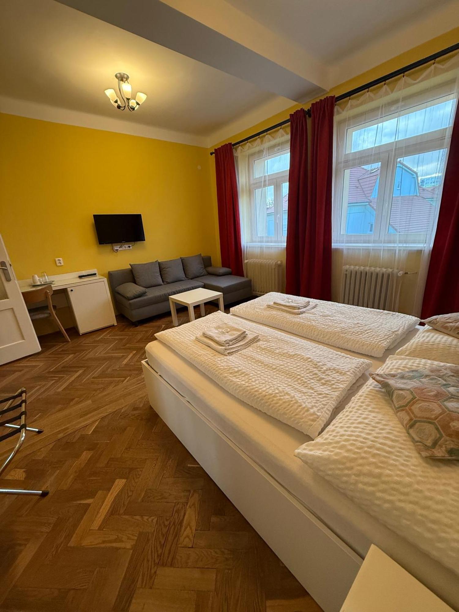 Penzion Radost Poděbrady Dış mekan fotoğraf