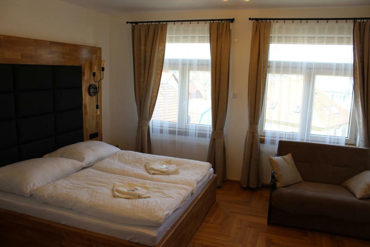 Penzion Radost Poděbrady Dış mekan fotoğraf
